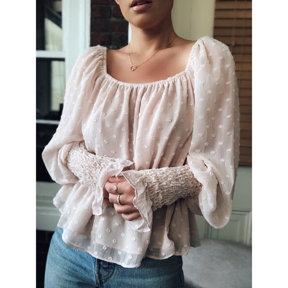 Last 1✨Malika Swiss Dot Puff Sleeve Top - Pink - Picture 7 of 8